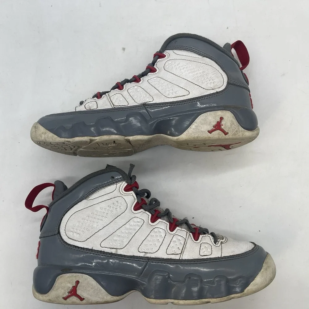 Jordan 9 Fire Red Shoes Youth Size 5.5Y Kids 302359-162